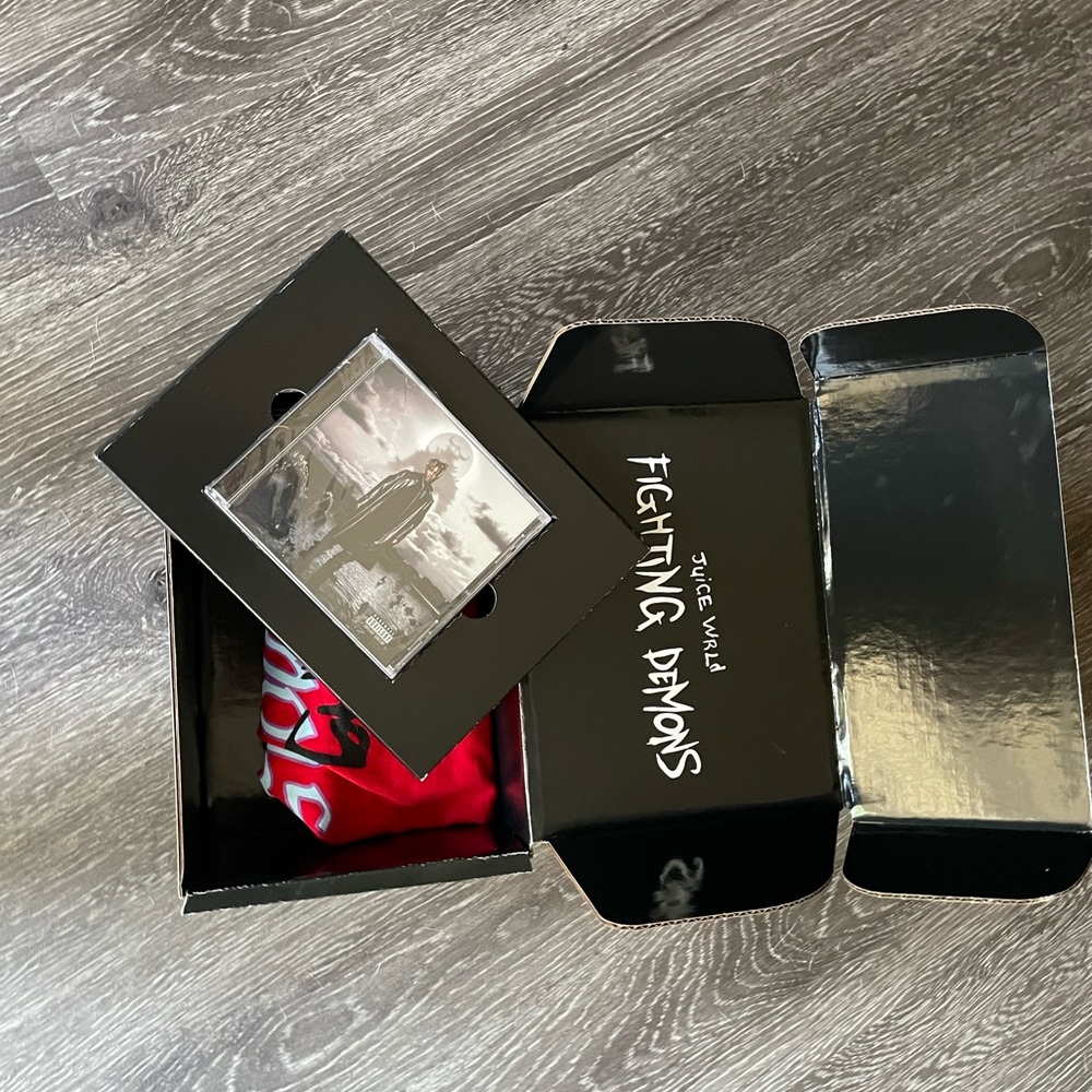 Juice Wrld Fighting Demons Limited Edition Box Set